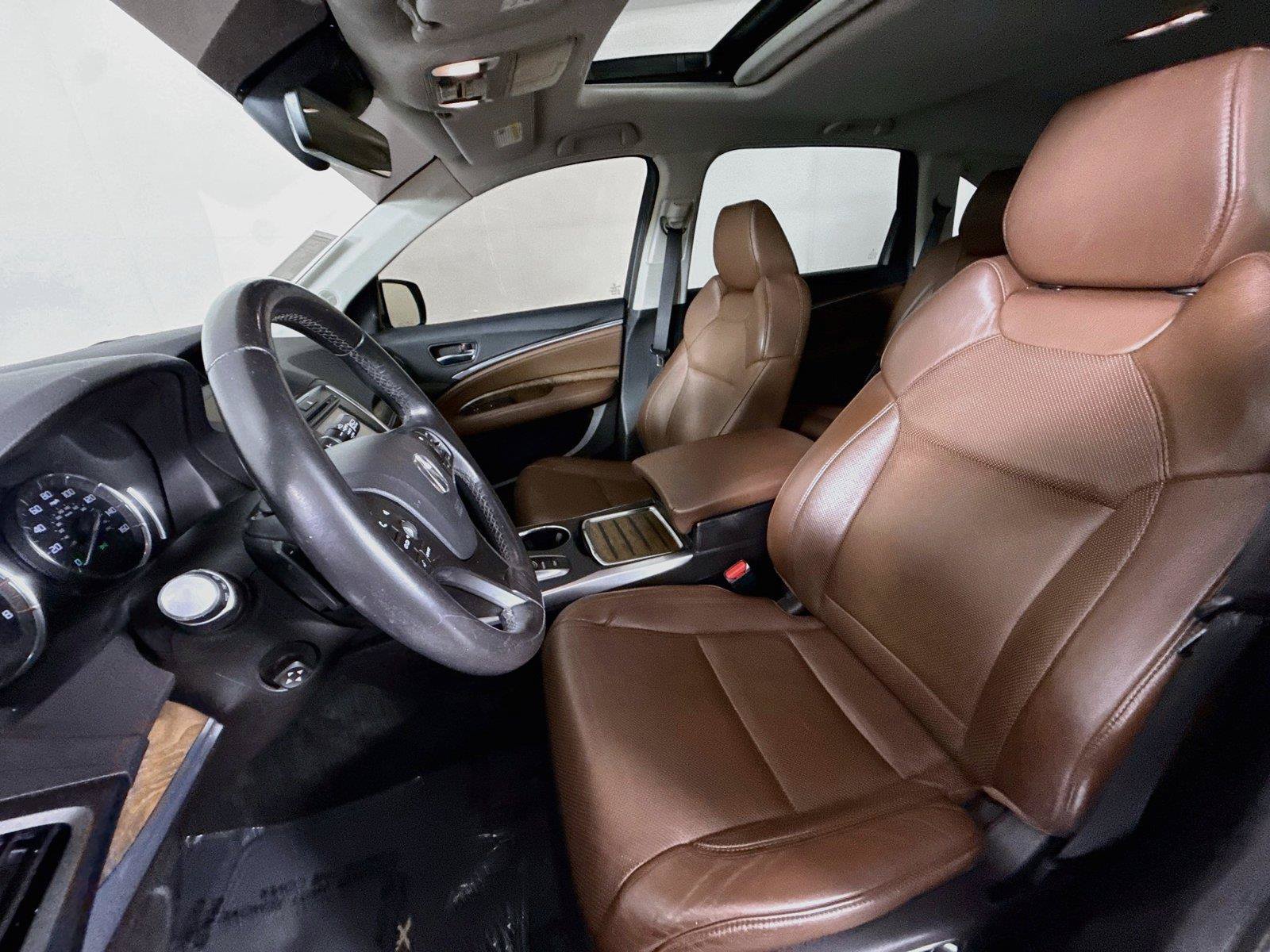 Used 2020 Acura MDX w/ Technology Package AWD/4WD image 3
