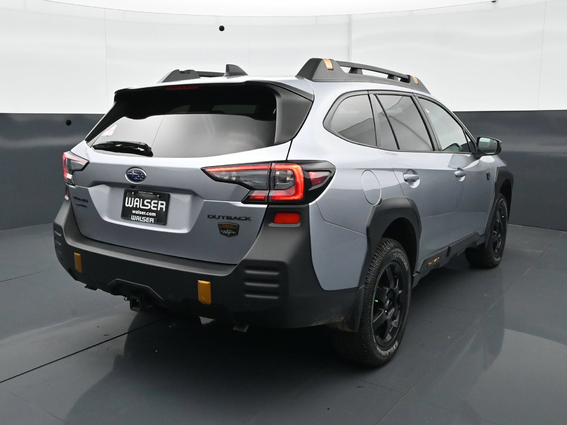 Used 2025 Subaru Outback Wilderness AWD/4WD image 5