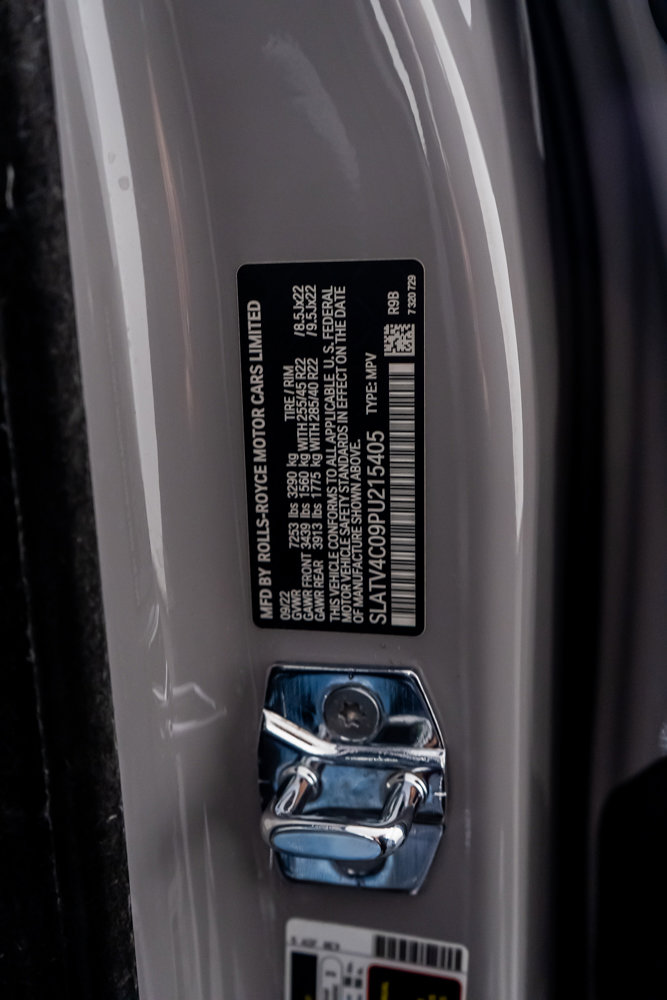 Used 2023 Rolls-Royce Cullinan image 60