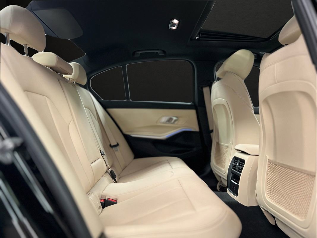 Used 2021 BMW 330i xDrive Sedan w/ Convenience Package image 24