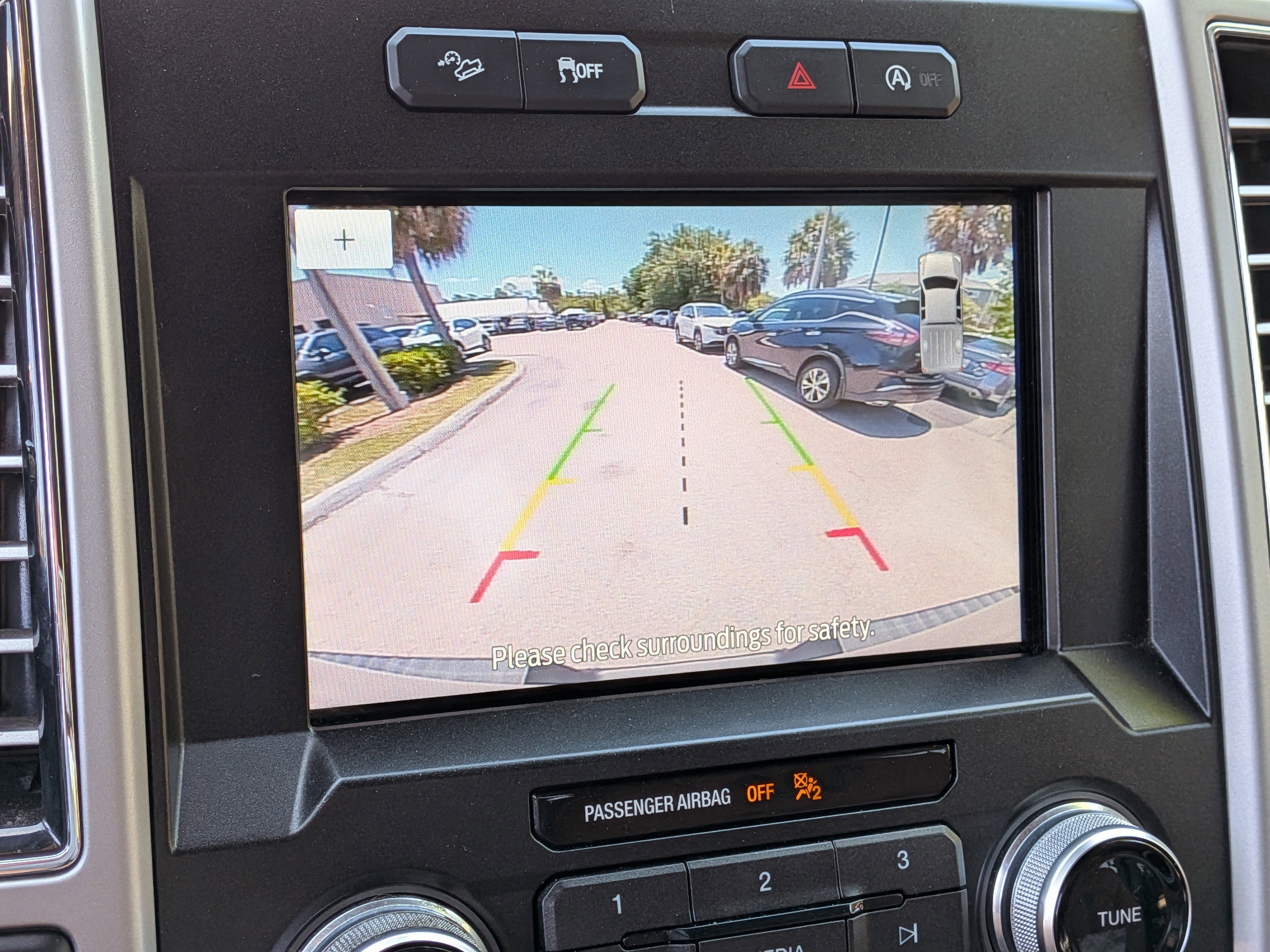 Used 2019 Ford F150 King Ranch w/ Equipment Group 601A Luxury AWD/4WD image 34