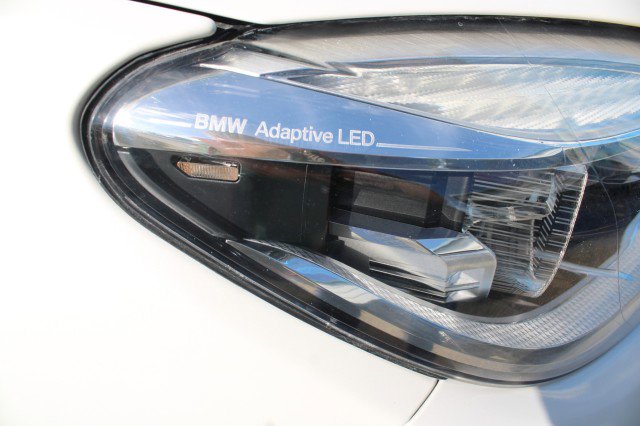Used 2019 BMW 750i M SPORT DRIVER ASSIST+ w/ M Sport Package image 44