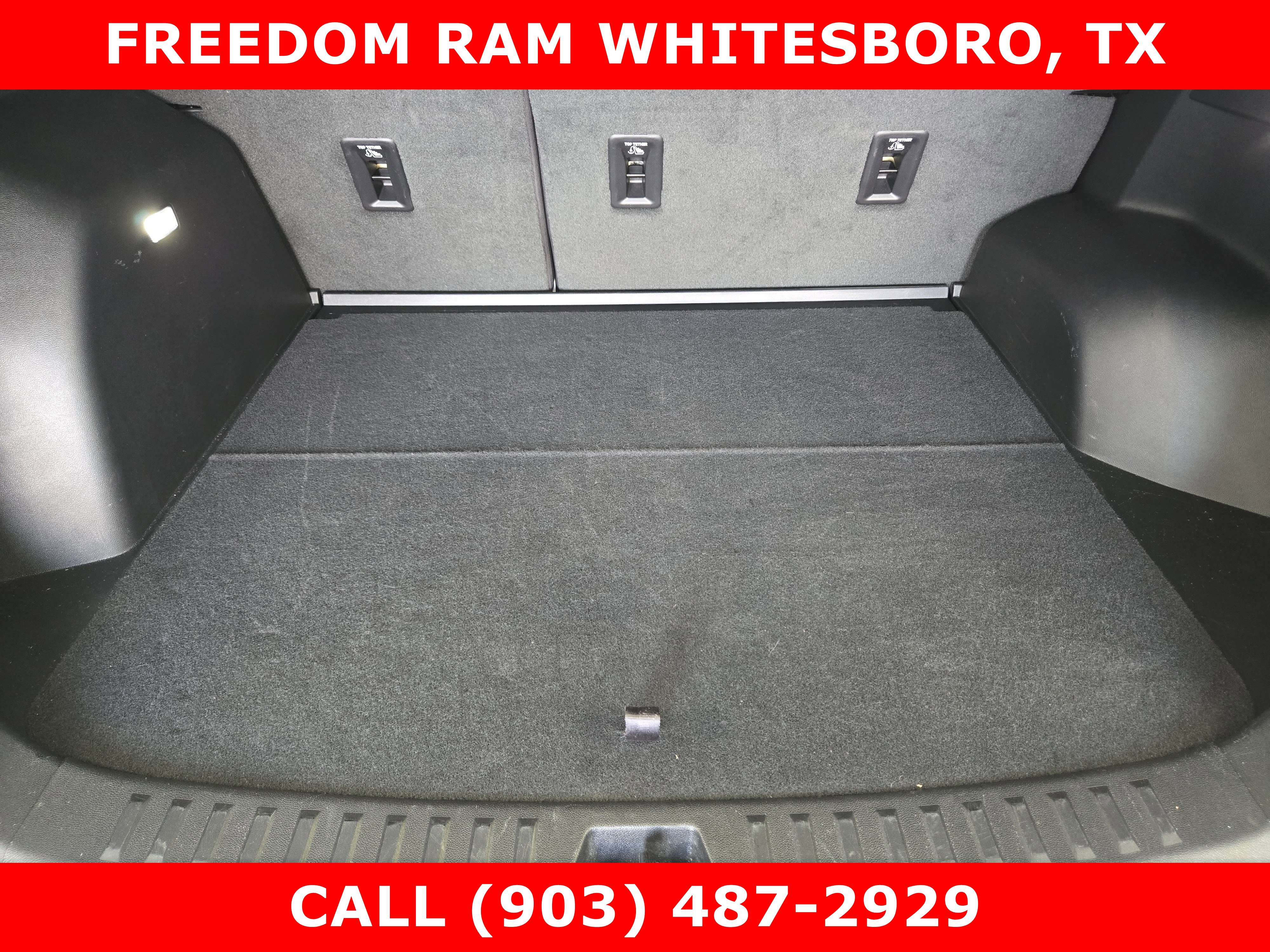 Used 2026 Chevrolet Equinox LT FWD image 22
