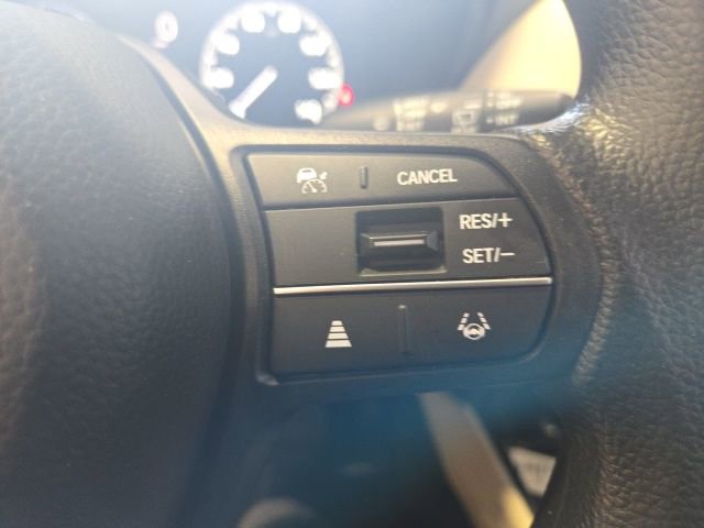 Used 2023 Honda HR-V LX image 16