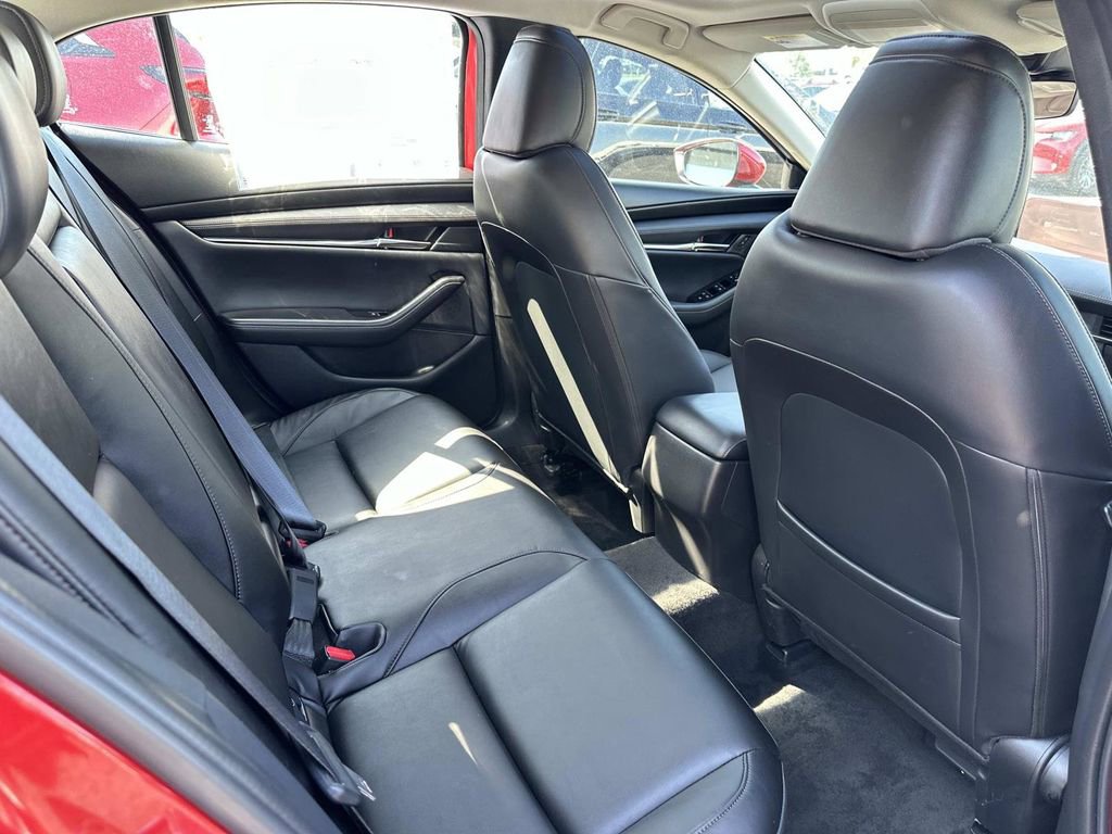 Used 2025 MAZDA MAZDA3 s FWD image 32