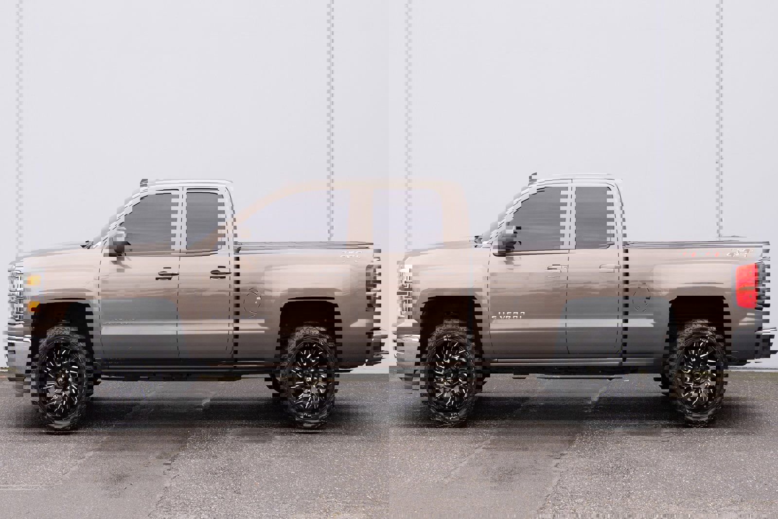 Used 2014 Chevrolet Silverado 1500 LT w/ LT Convenience Package image 25