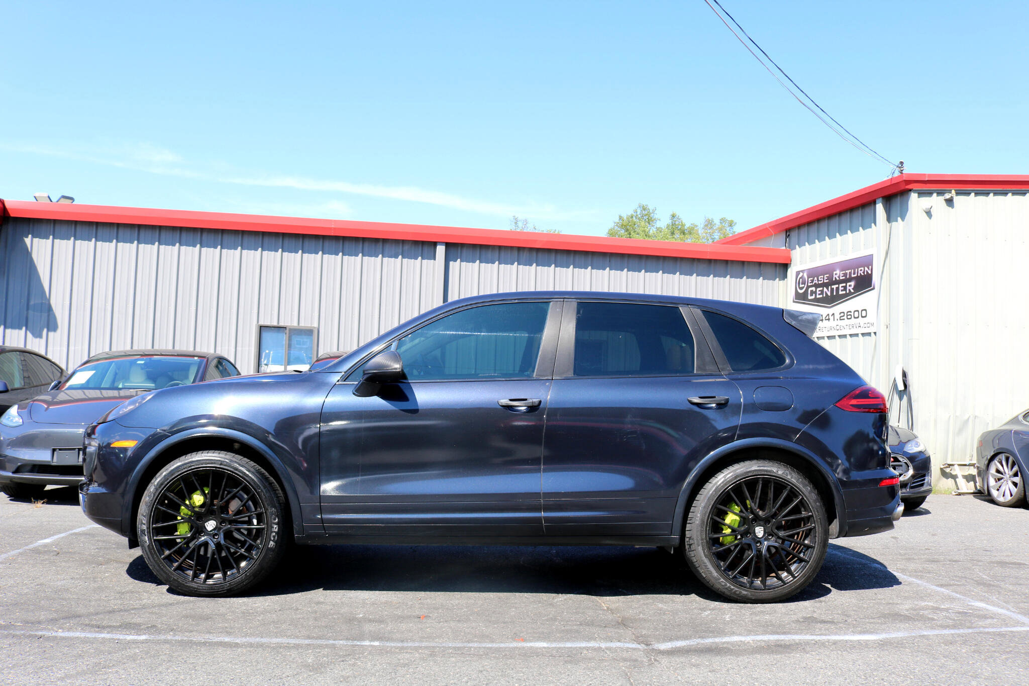 Used 2015 Porsche Cayenne S w/ Premium Package image 4