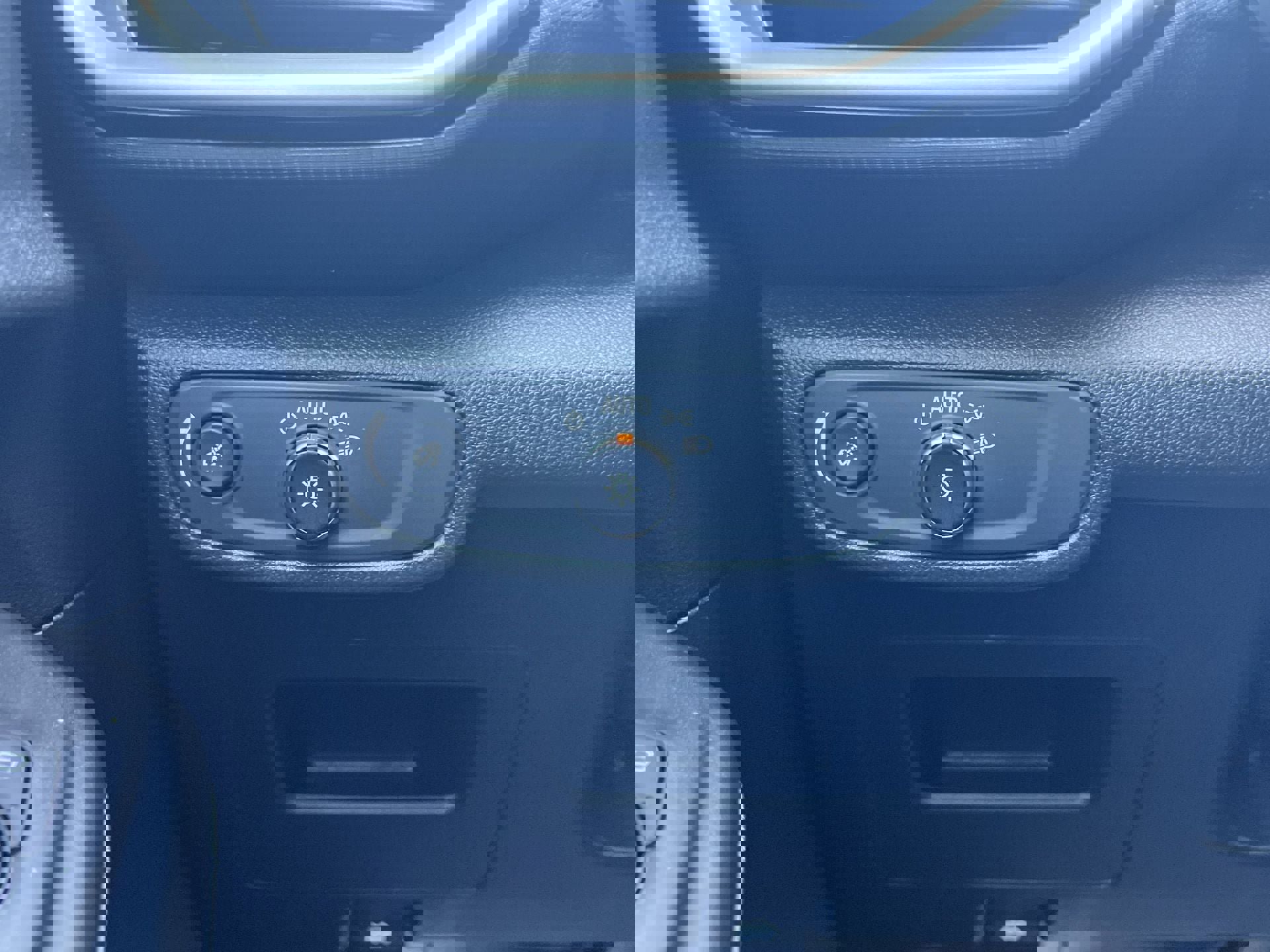 Used 2021 Chevrolet TrailBlazer LS image 13