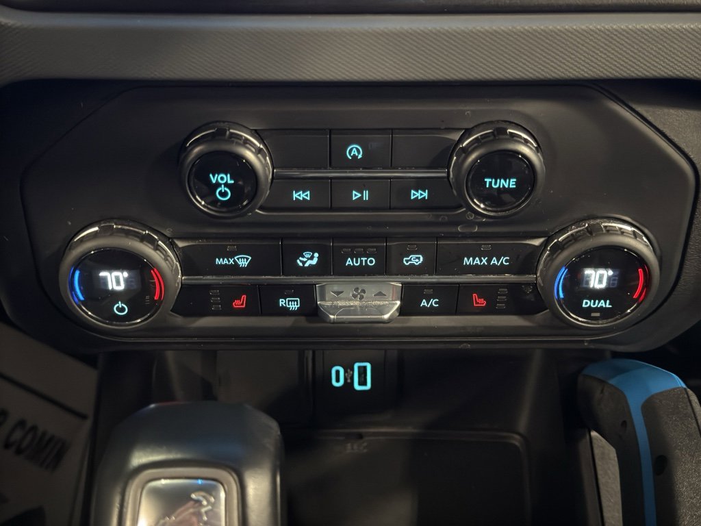 Used 2023 Ford Bronco Black Diamond w/ Sasquatch Package image 24