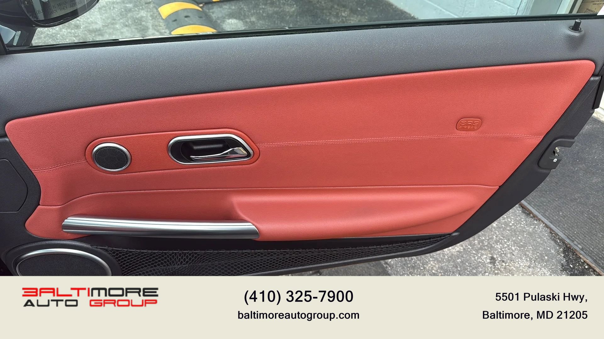 Used 2007 Chrysler Crossfire Limited image 20