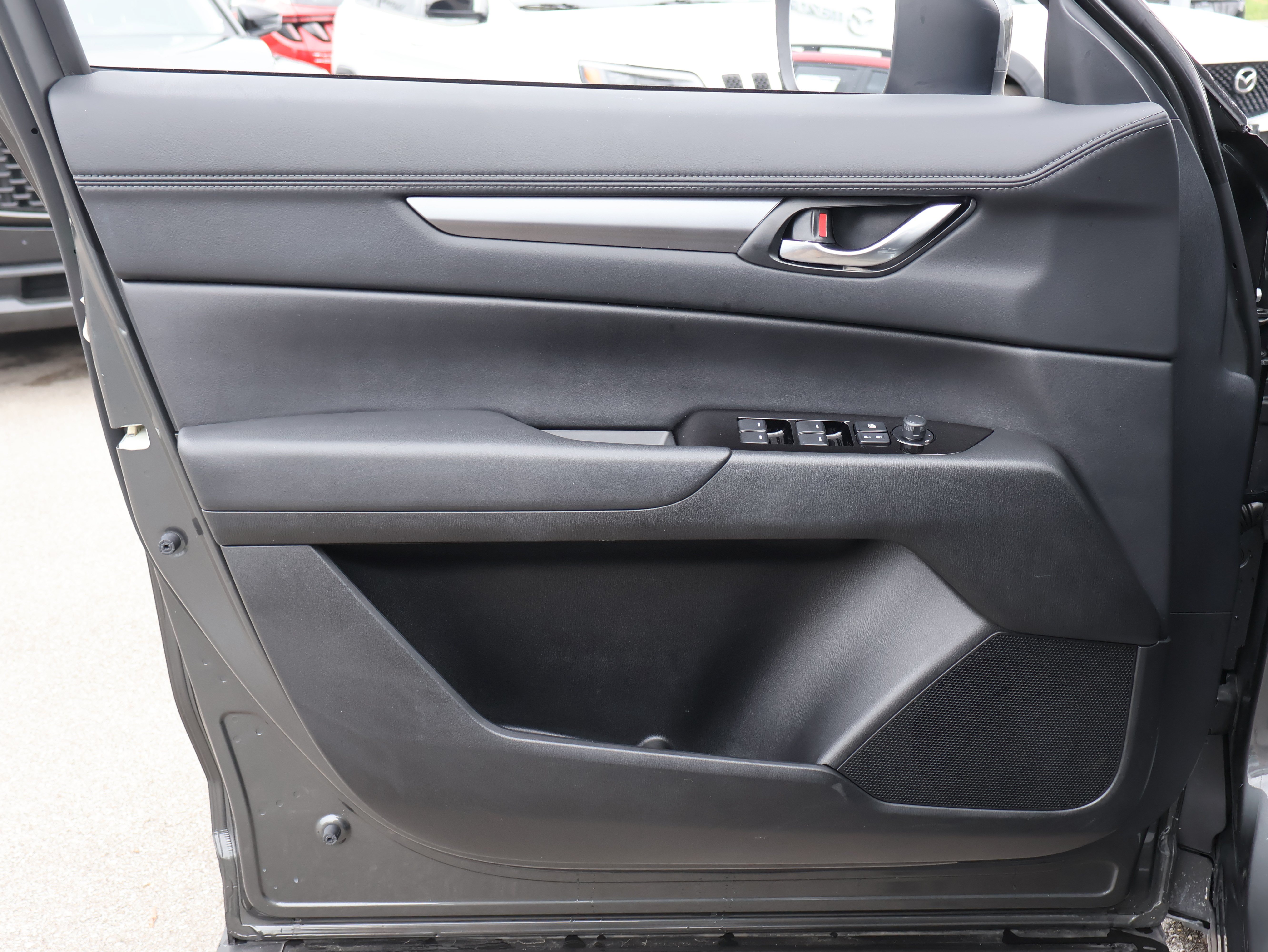 Used 2025 MAZDA CX-5 AWD 2.5 S w/ Preferred Package image 27