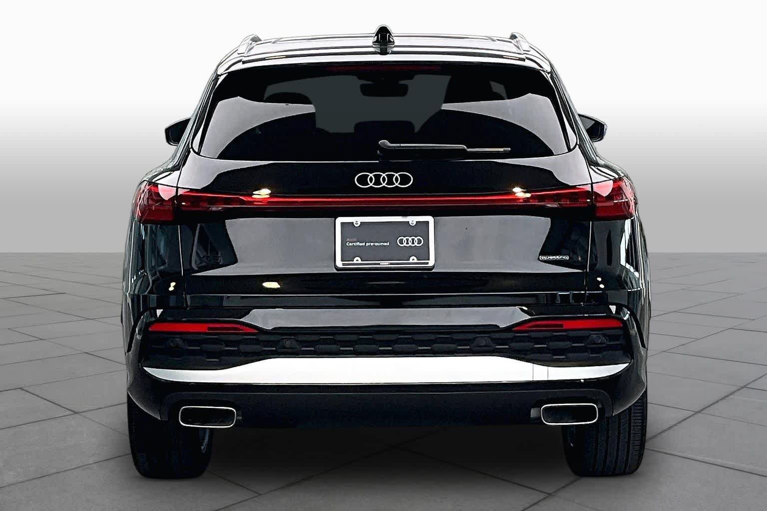Certified 2025 Audi Q5 Premium AWD/4WD image 5