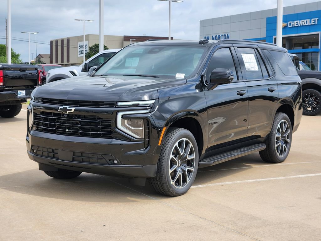 New 2026 Chevrolet Tahoe RST w/ RST Capability Package AWD/4WD video 2