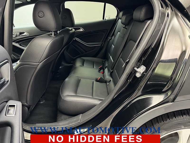 Used 2018 Mercedes-Benz GLA 250 4MATIC image 15
