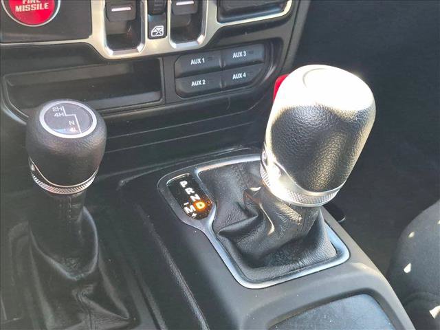 Used 2021 Jeep Wrangler Unlimited Sport AWD/4WD image 13