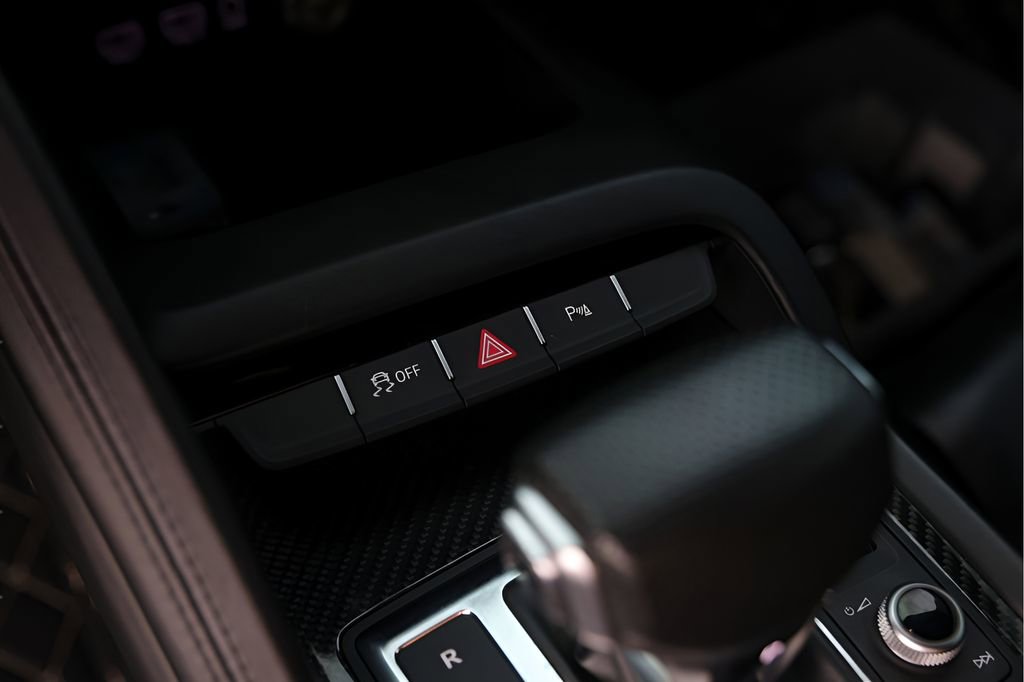 Used 2018 Audi R8 V10 plus AWD/4WD image 27