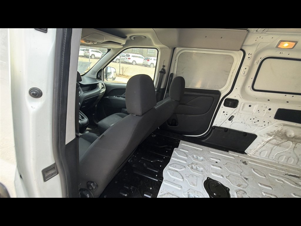 Used 2022 RAM ProMaster City Tradesman w/ Lights & Wheels Group FWD image 23