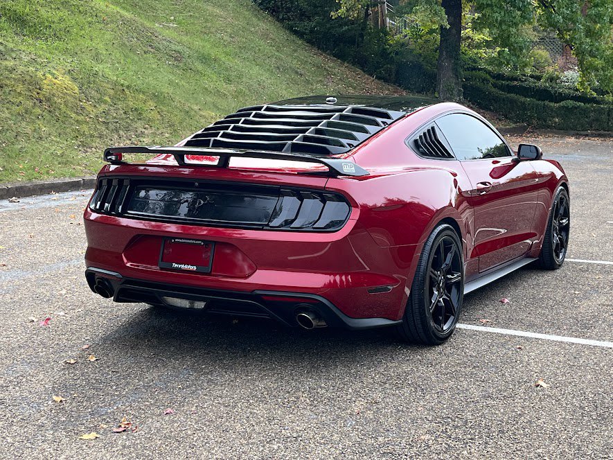 Used 2019 Ford Mustang Coupe w/ Black Accent Package RWD image 21