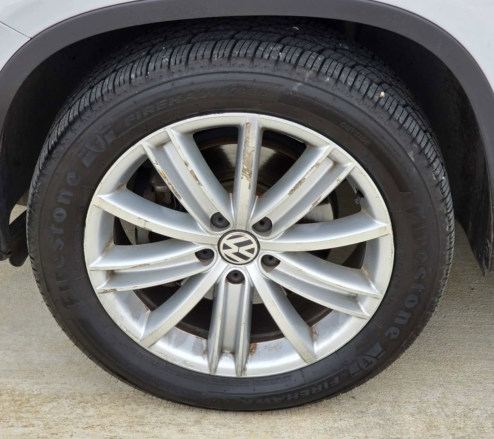 Used 2016 Volkswagen Tiguan SE FWD image 32