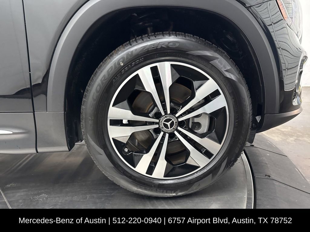 Certified 2025 Mercedes-Benz GLB 250 image 11