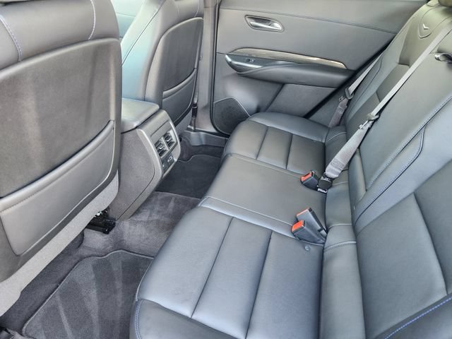 Used 2024 Cadillac XT4 Sport w/ Cold Weather Package FWD image 31