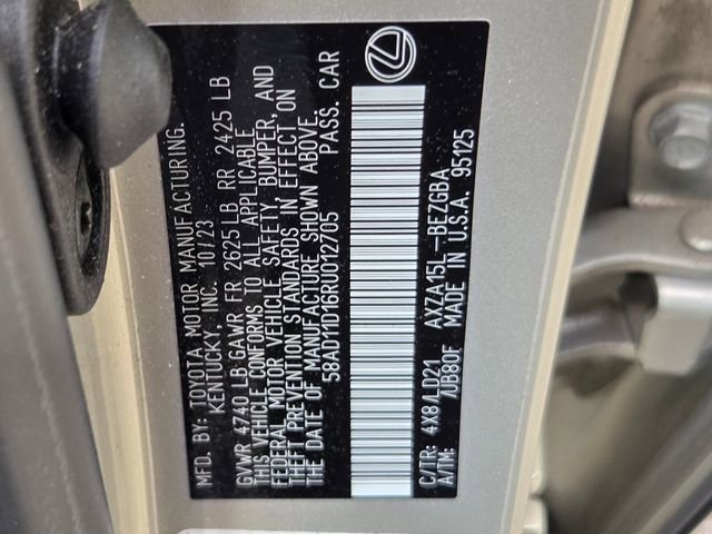 Used 2024 Lexus ES 250 w/ Premium Package image 33