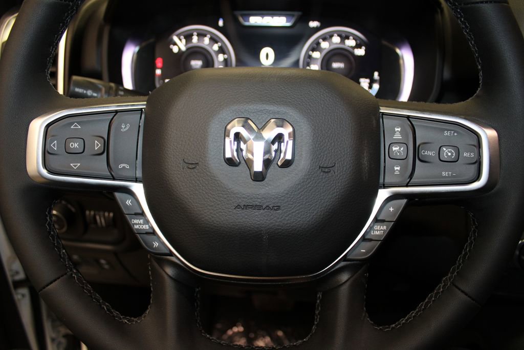 New 2026 RAM 1500 4x4 Crew Cab image 11