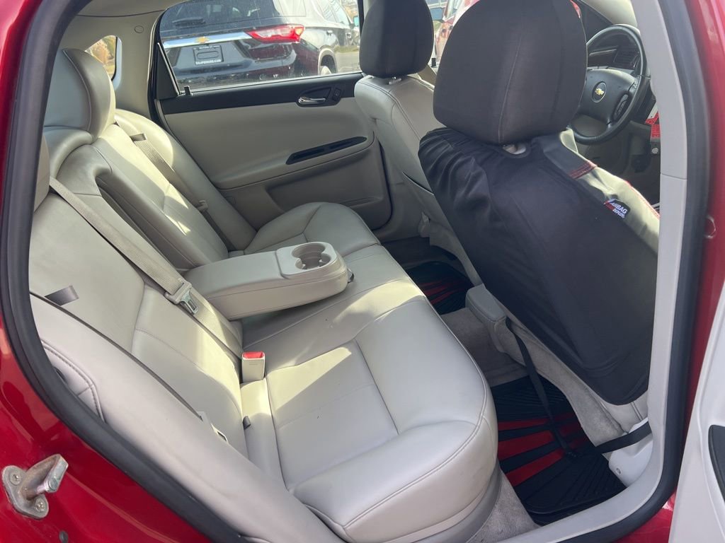 Used 2013 Chevrolet Impala LTZ image 31