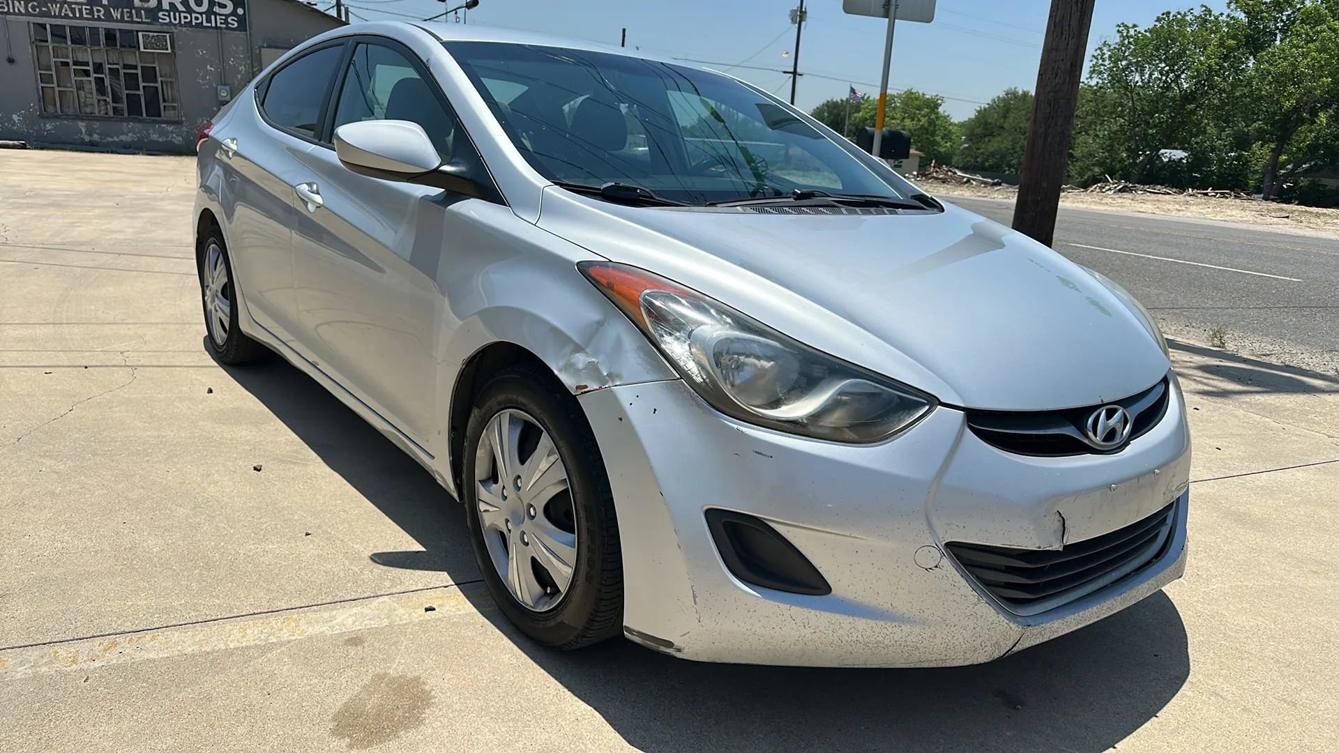 Used 2013 Hyundai Elantra GLS FWD image 7