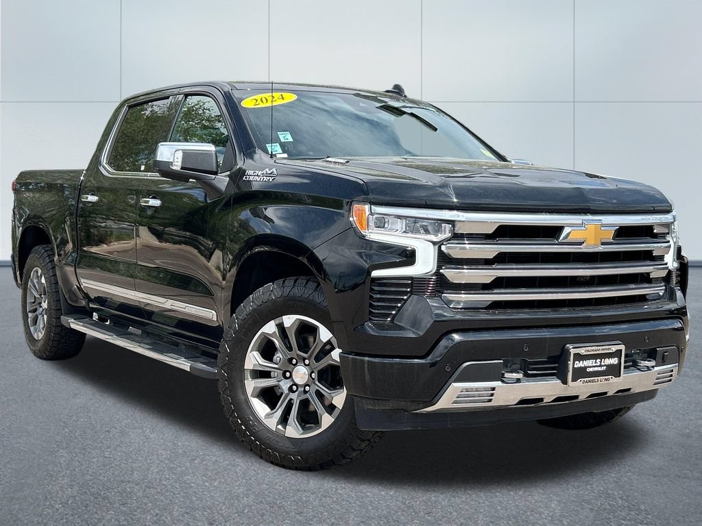 Used 2024 Chevrolet Silverado 1500 High Country w/ Technology Package AWD/4WD image 35