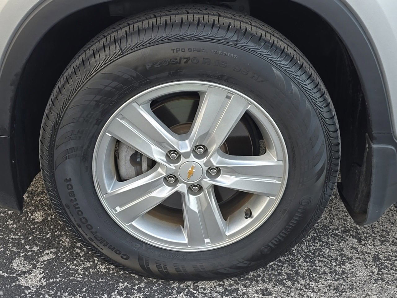 Certified 2021 Chevrolet Trax LS w/ Tint and Cruise Package image 10