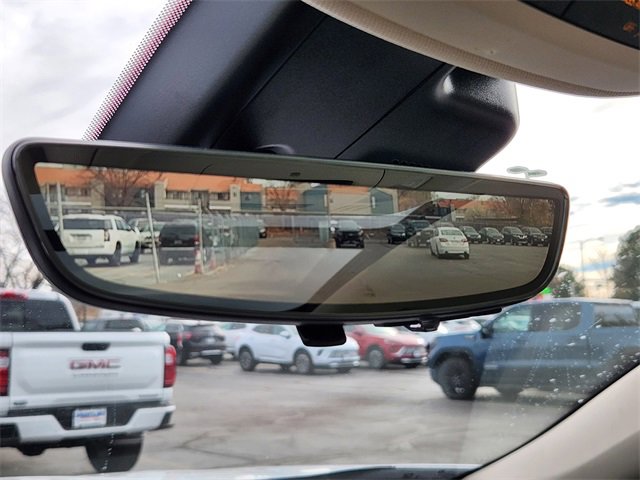 Used 2022 Buick Envision Avenir w/ Technology Package II image 25