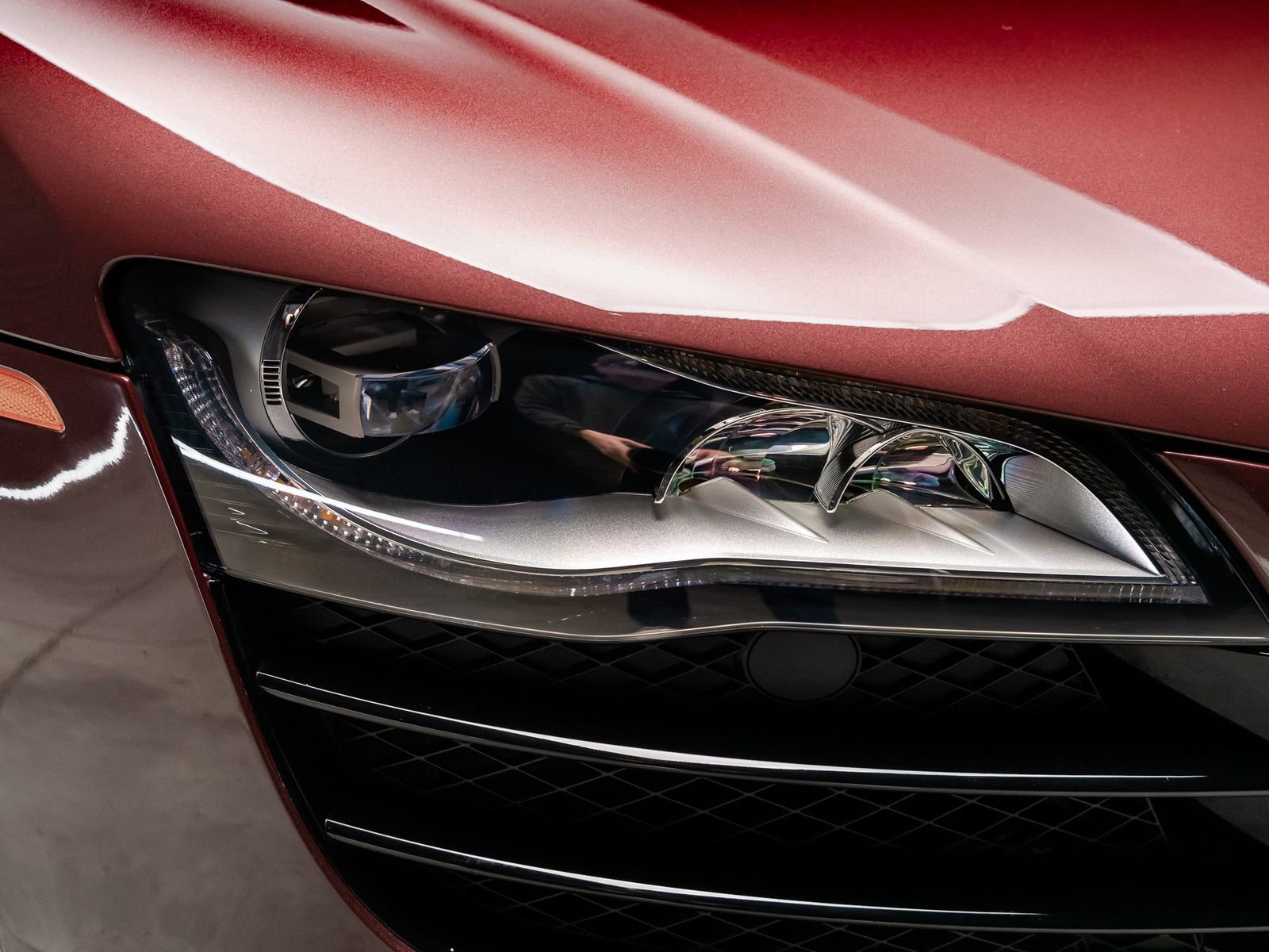 Used 2011 Audi R8 V10 image 22