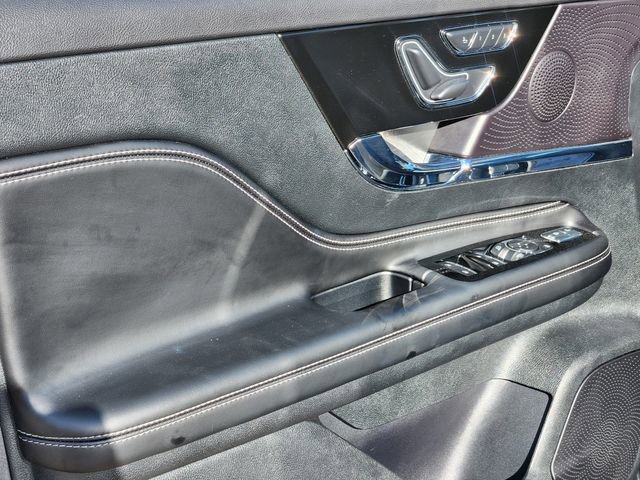 New 2025 Lincoln Corsair AWD w/ Equipment Group 101A image 9