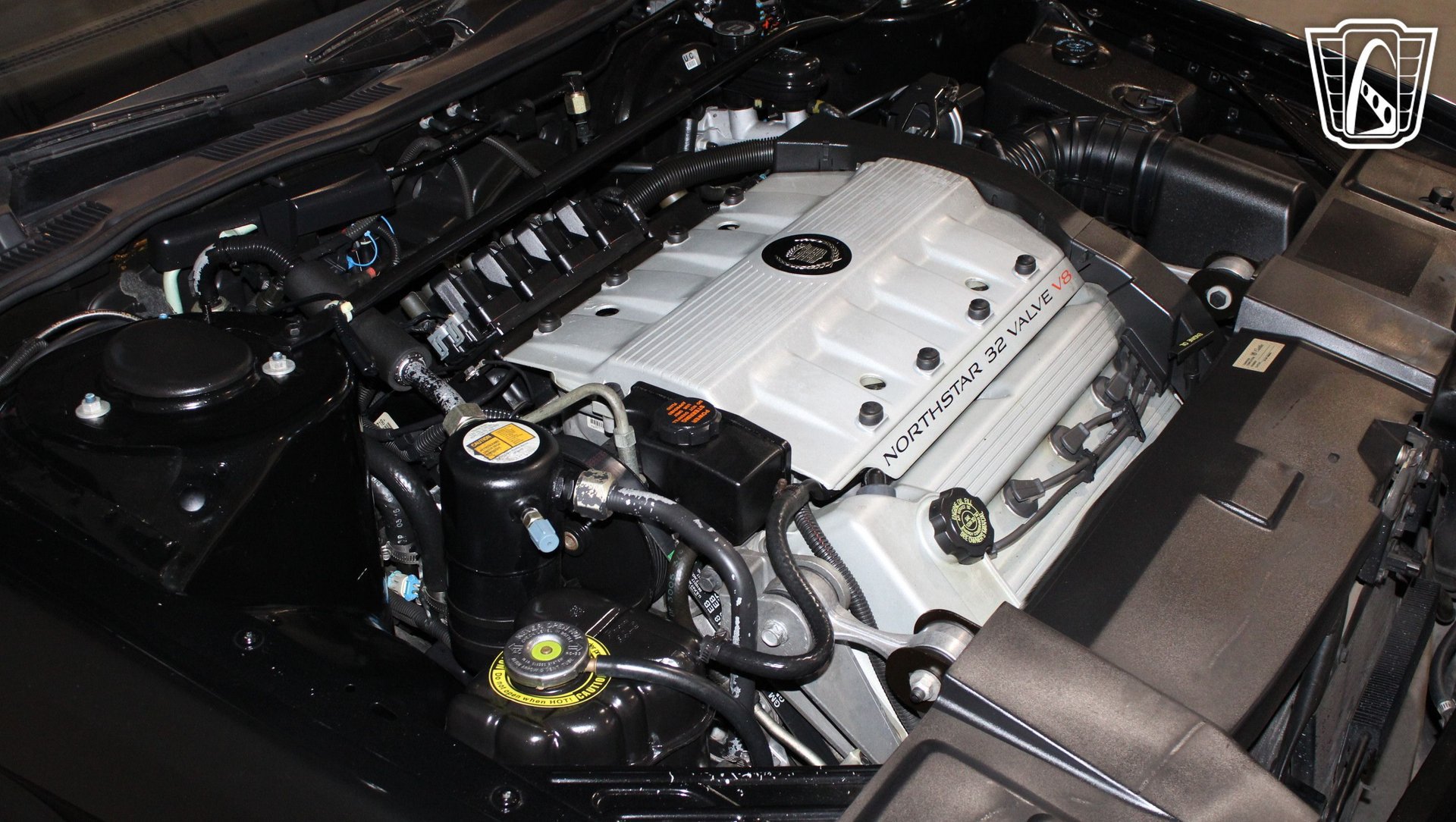 Used 1993 Cadillac Allante FWD image 12