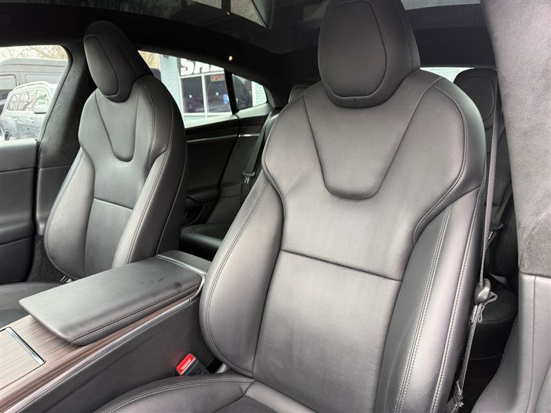 Used 2022 Tesla Model S image 9