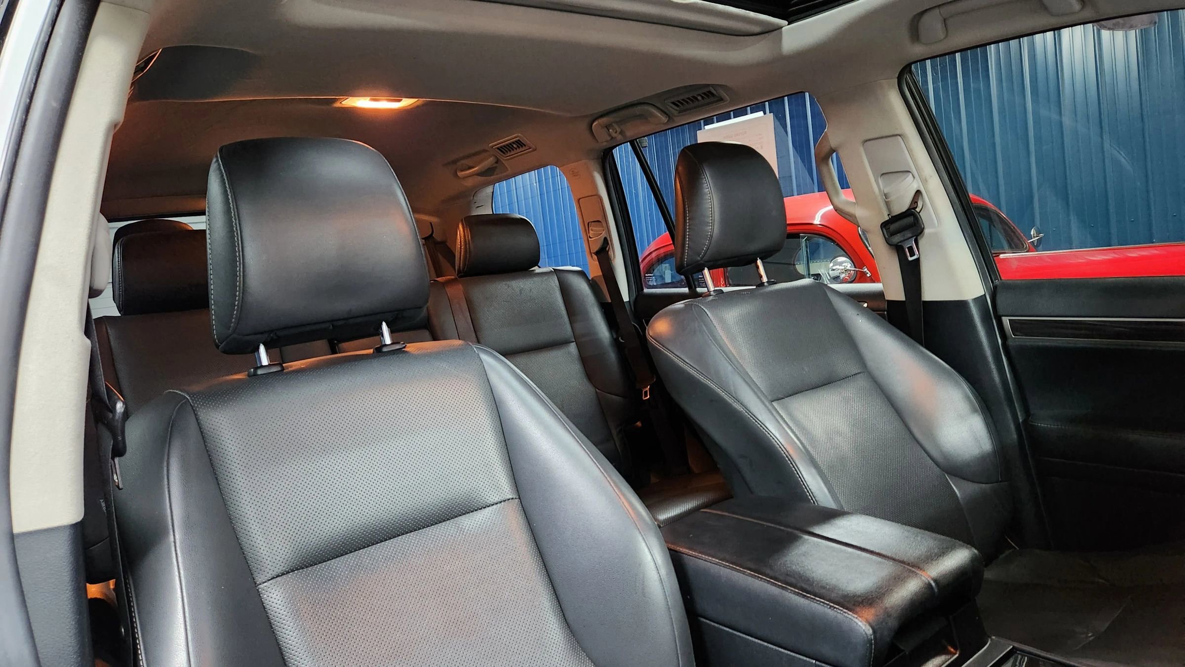 Used 2015 Lexus GX 460 image 16