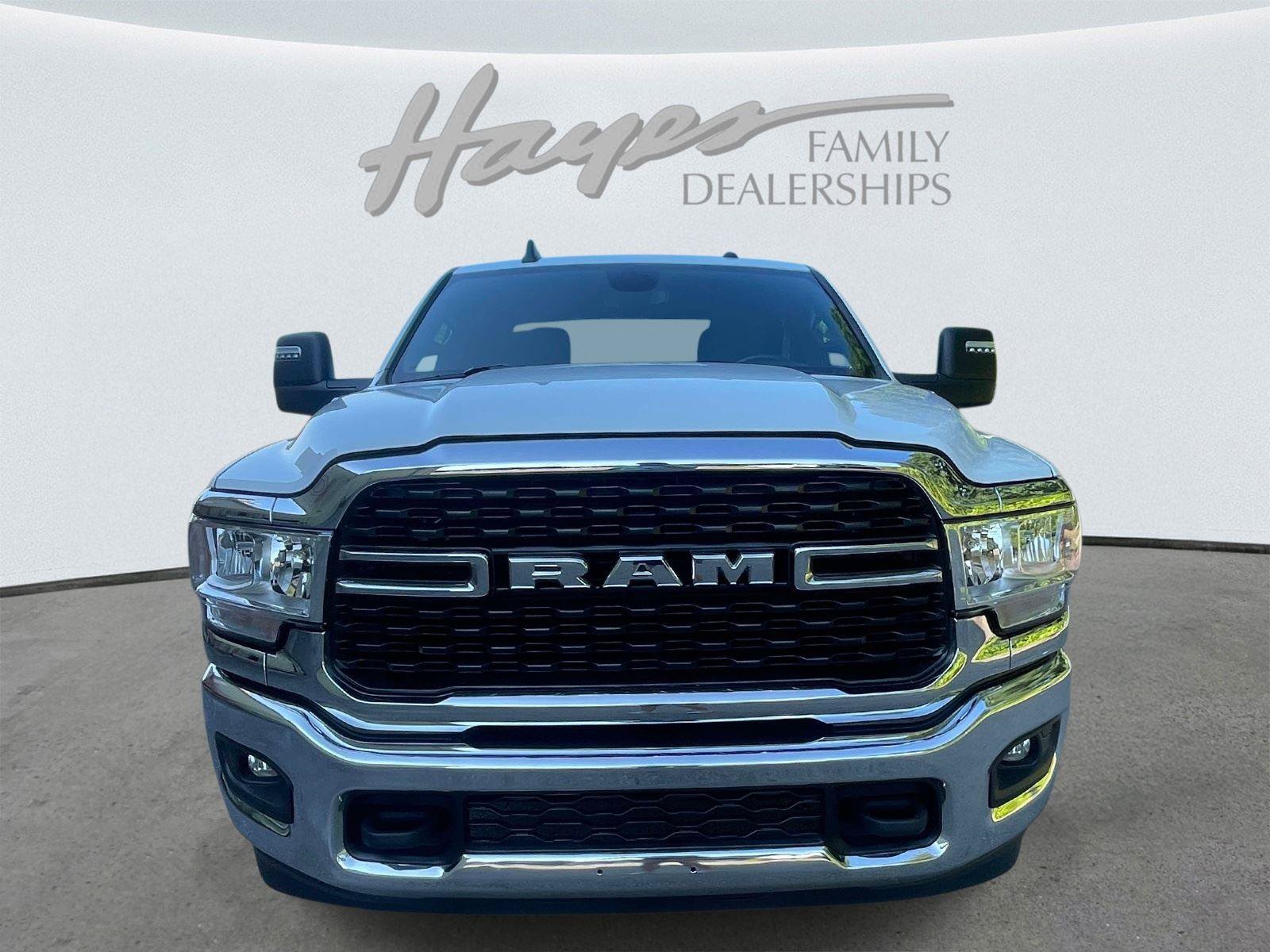 Used 2024 RAM 2500 Big Horn AWD/4WD image 9