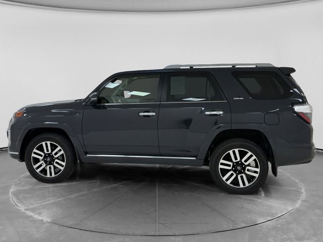 Used 2024 Toyota 4Runner Limited AWD/4WD image 6