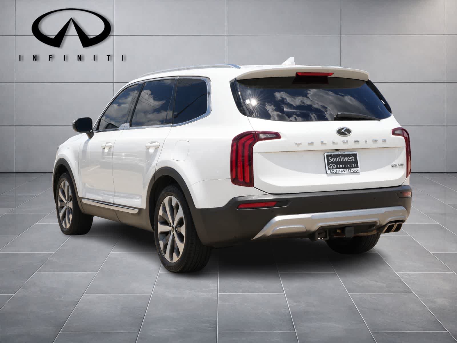 Used 2020 Kia Telluride EX w/ EX Premium Package FWD image 5