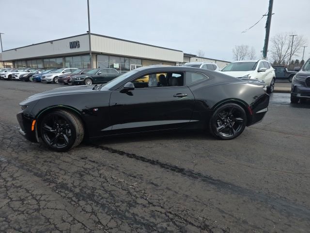 Used 2020 Chevrolet Camaro LT w/ RS Package image 3