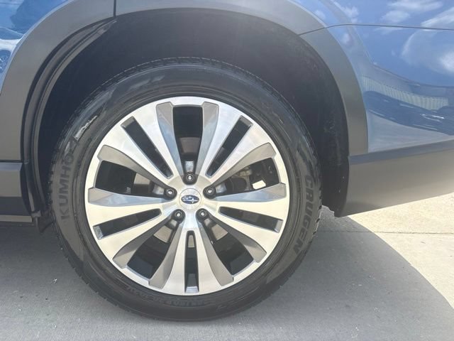 Used 2022 Subaru Ascent Limited w/ Technology Package AWD/4WD image 9