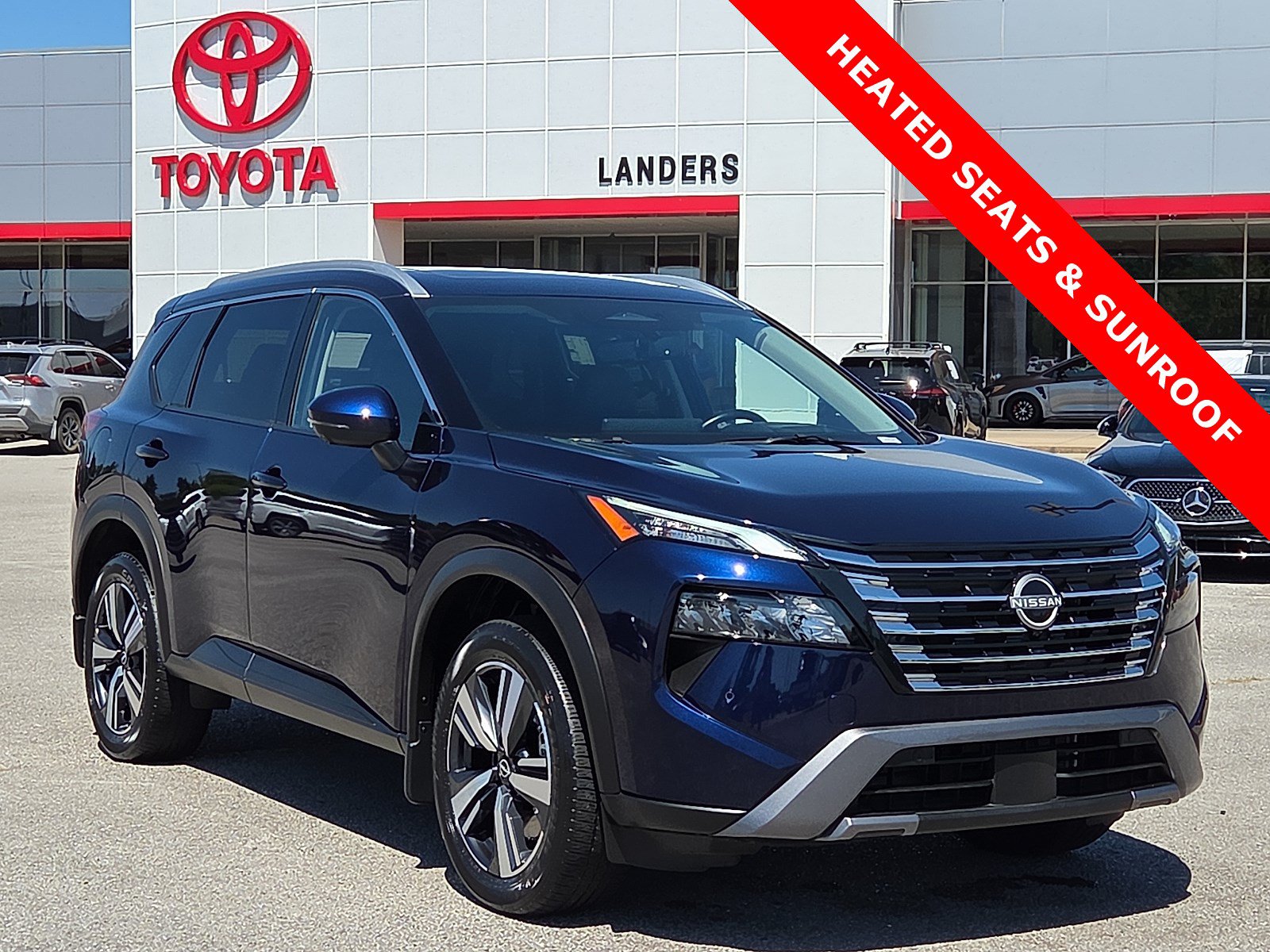 Used 2025 Nissan Rogue SL w/ Tech Package