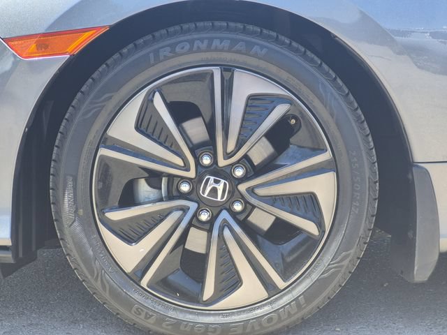 Used 2018 Honda Civic EX image 7