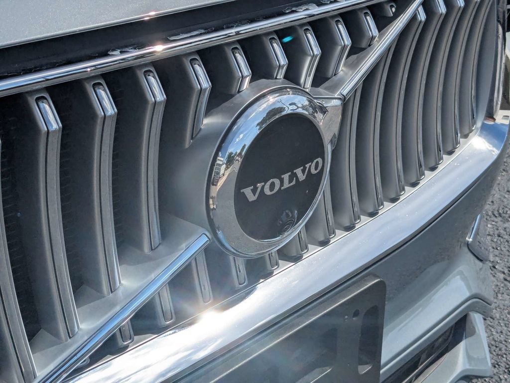Certified 2023 Volvo XC90 B6 Ultimate AWD/4WD image 11