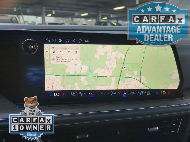 Used 2025 Chevrolet Suburban Premier RWD image 7