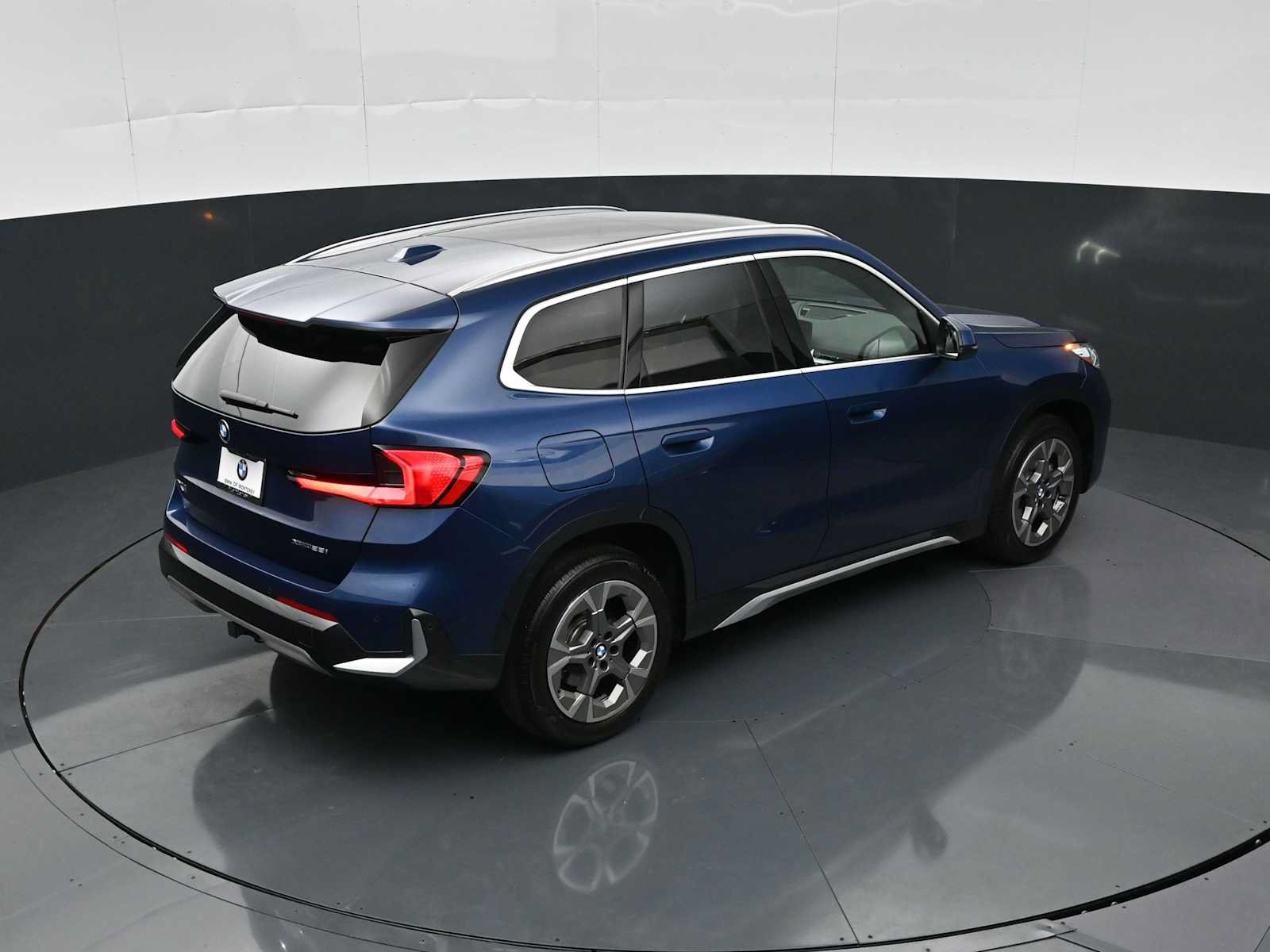 Used 2025 BMW X1 xDrive28i w/ Technology Package AWD/4WD image 21