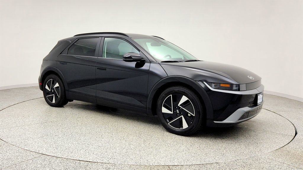 Used 2025 Hyundai Ioniq 5 SEL image 3
