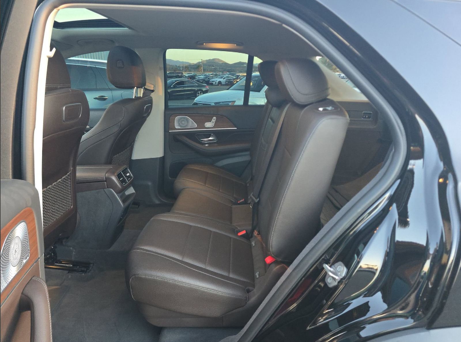 Used 2020 Mercedes-Benz GLE 350 4MATIC w/ 3rd Row Seat Package image 8