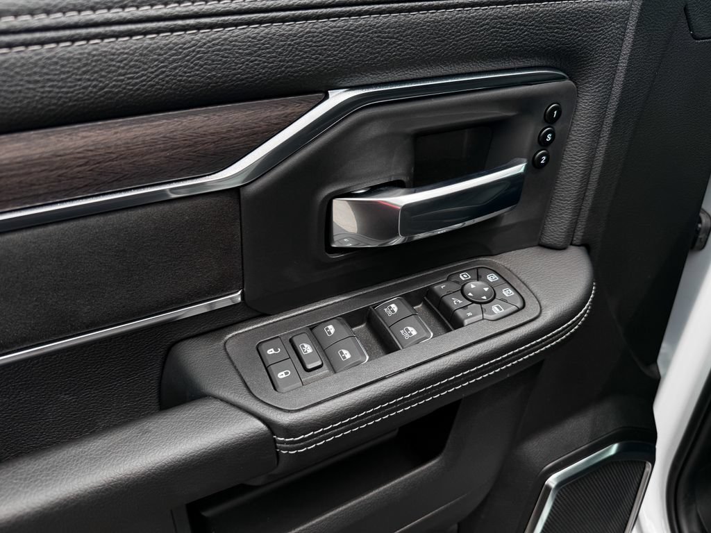 New 2026 RAM 2500 Laramie w/ Night Edition AWD/4WD image 14